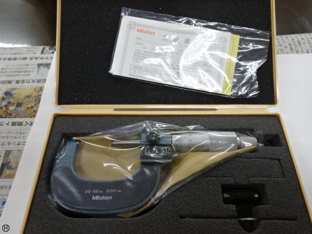 ミツトヨ M820-50 カウント外側マイクロメーター