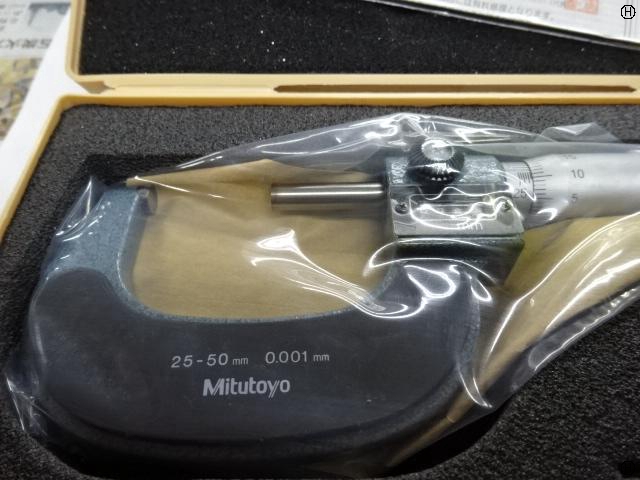 ミツトヨ M820-50 カウント外側マイクロメーター