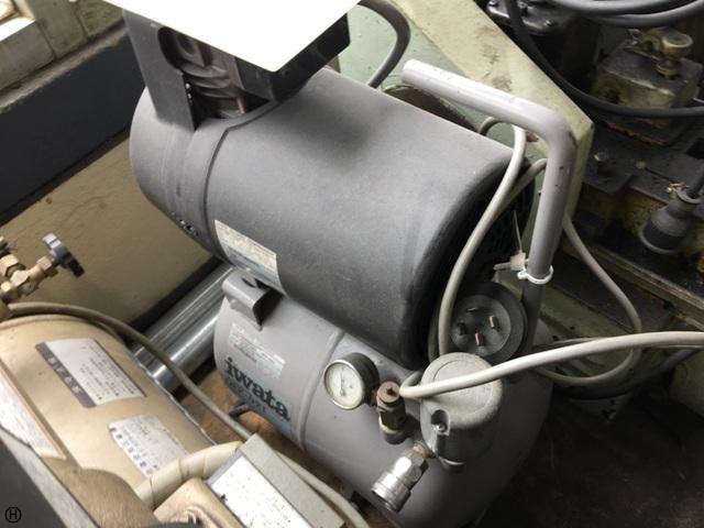 岩田塗装機工業 OFP-02T 0.2kwコンプレッサー