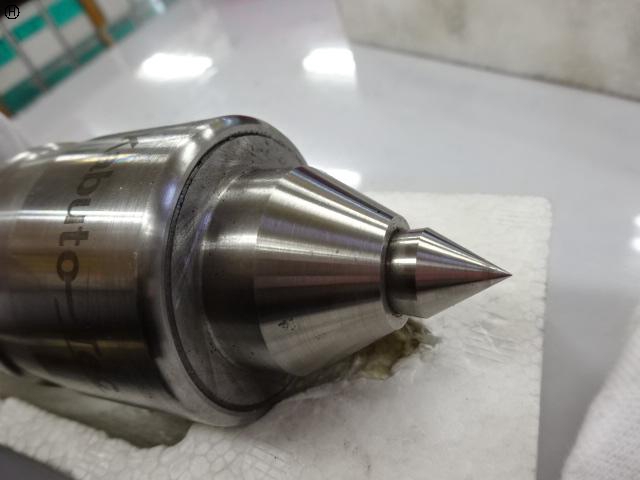 カブト工業 NO.4 ライブセンター
