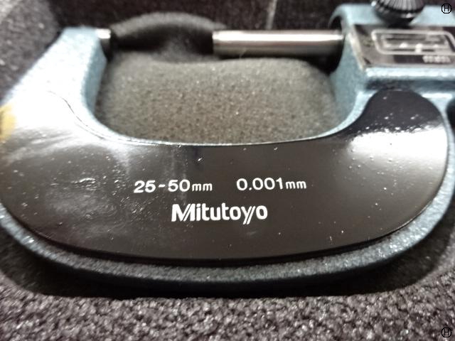 ミツトヨ M820-50 25-50 カウント外側マイクロメーター
