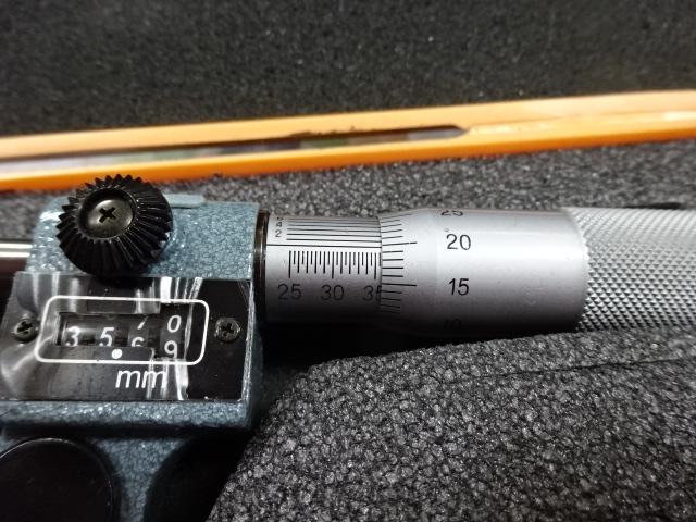 ミツトヨ M820-50 25-50 カウント外側マイクロメーター