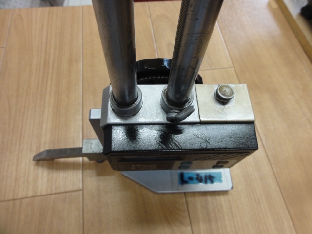 ミツトヨ 300mm デジタルハイトゲージ