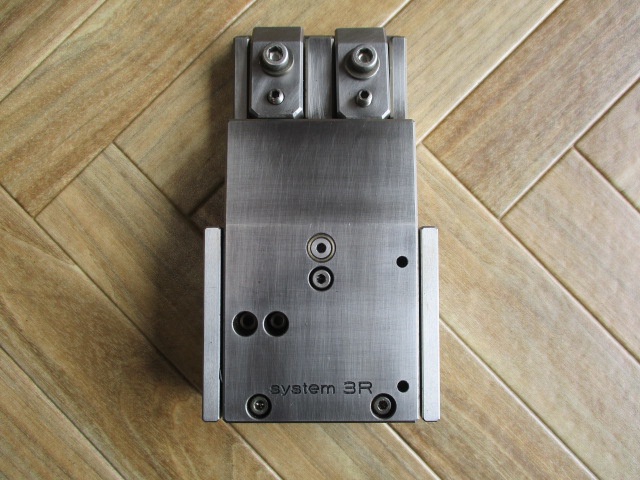 SYSTEM 3R レベリングヘッド