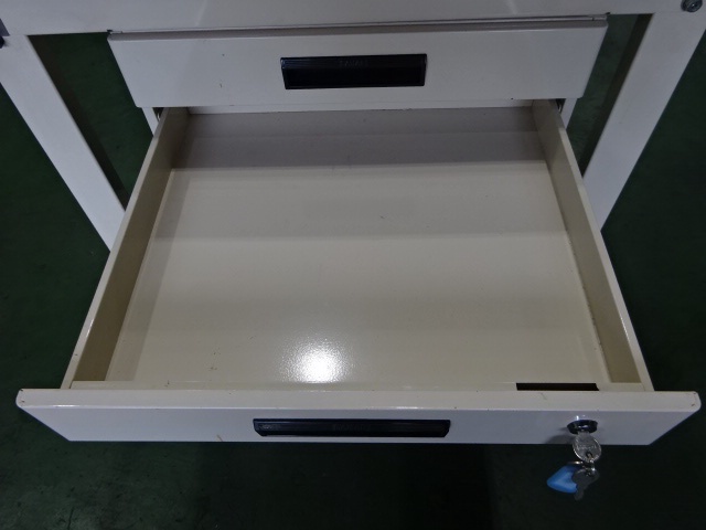 サカエ 900X600 作業台