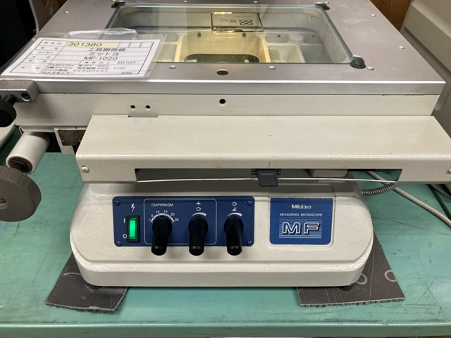 ミツトヨ MF-1020 工具顕微鏡
