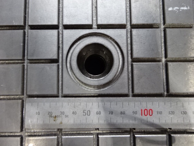 ニューストロング 1000X1000 真空チャック