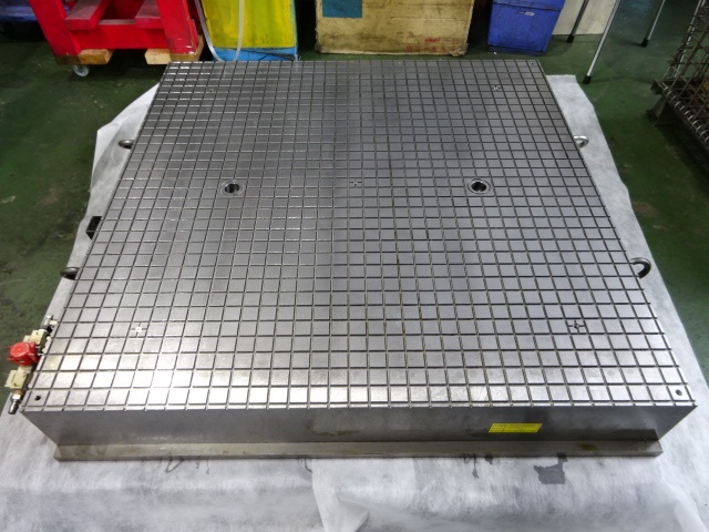 ニューストロング 1000X1000 真空チャック