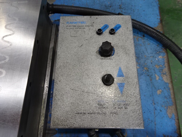 カネテック 600X300 電磁チャック(フライス用)
