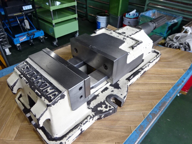 津田駒工業 VH-200 油圧バイス