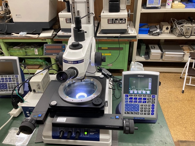 ミツトヨ MF-A1010 工具顕微鏡
