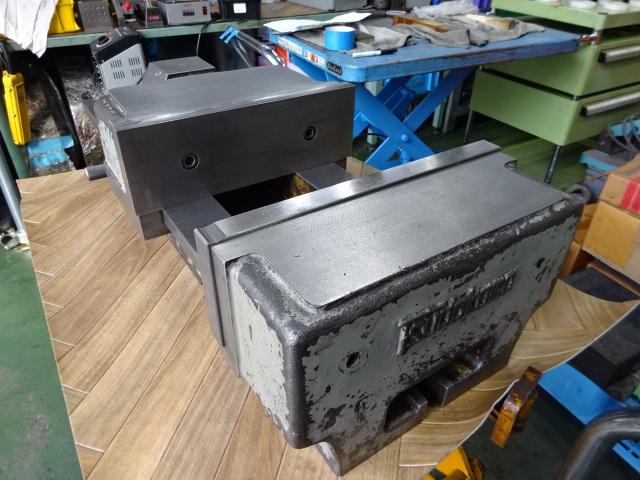 津田駒工業 VB-300 マシンバイス