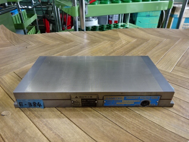 カネテック RMWH-1530A-H 永磁チャック(マイクロピッチ)