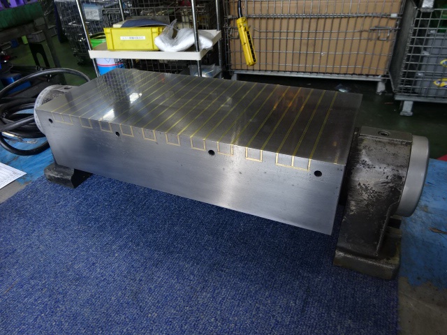 岡本工作機械製作所 150X350 可傾式電磁チャック