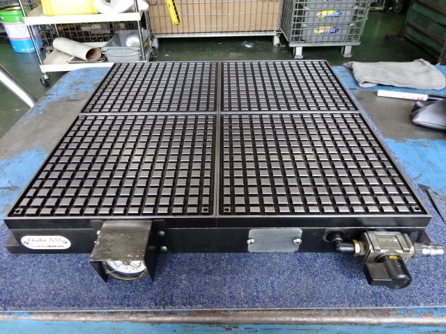 ニューストロング 400X400 真空チャック