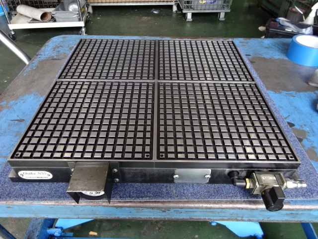 ニューストロング 400X400 真空チャック