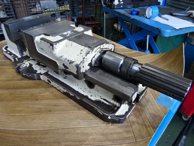 津田駒工業 VH-175 油圧バイス