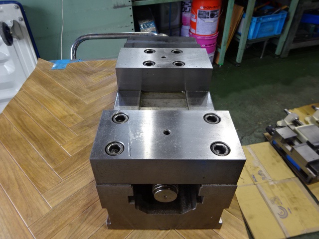 北川鉄工所 VQX-200 パワーバイス