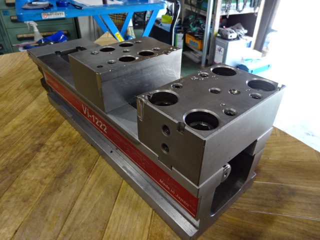 津田駒工業 Vi-1222 パワーバイス