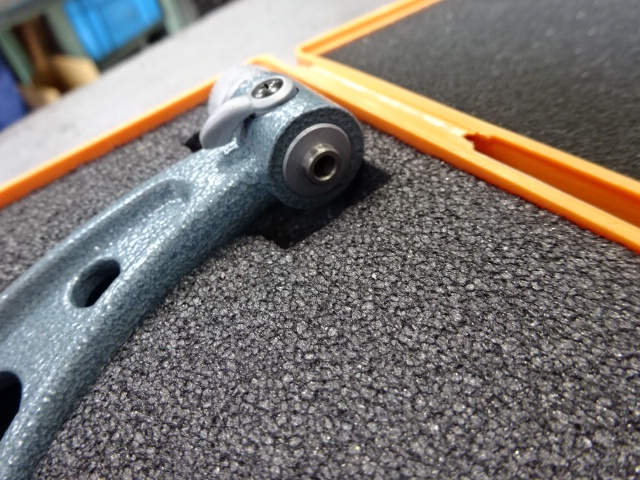 ミツトヨ TMC-100 替駒式ねじマイクロメーター