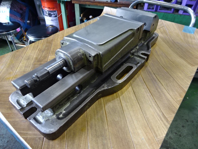 武田機械 TK-150HVS 油圧バイス