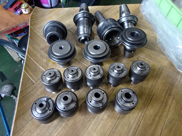 日研工作所 NQM4-40 ノンストップチャックセット