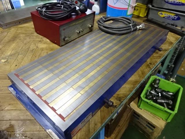 フジ磁工 EMSL410 永電磁チャック(フライス用)