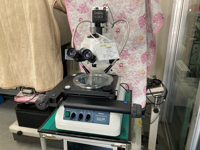 ミツトヨ MF-A1010 工具顕微鏡