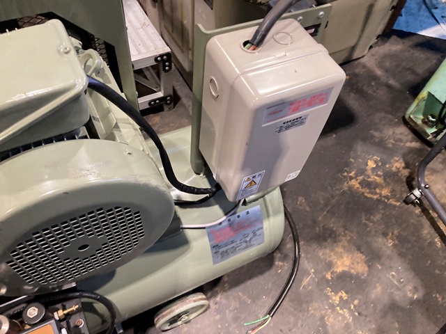 日立産機システム 5.5P-9.5GP5 5.5kwコンプレッサー