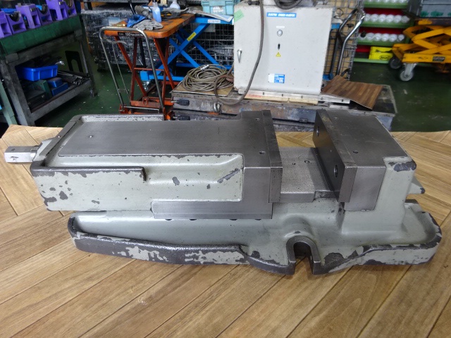 津田駒工業 VR-150 精密マシンバイス