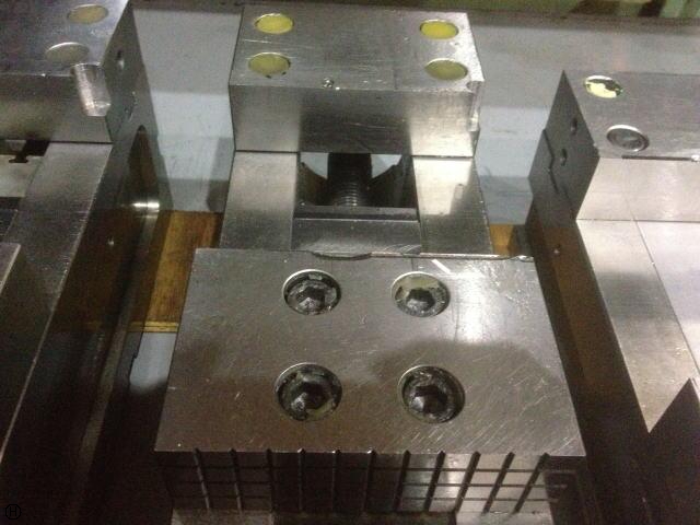 安田工業 YPV-125 プレシジョンバイス