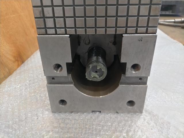 安田工業 YPV-180 バイス