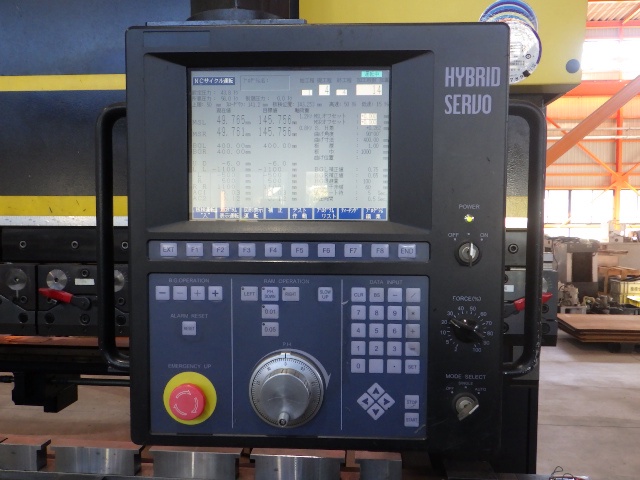 東洋工機 HYB-17530 3.0mハイブリッドプレスブレーキ