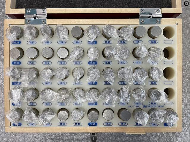 新潟精機 SK AA-19A/AA-19B ピンゲージセット