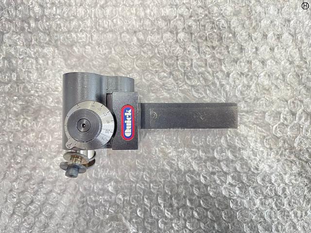 QUICK 1/KF CNC20R ローレットホルダー