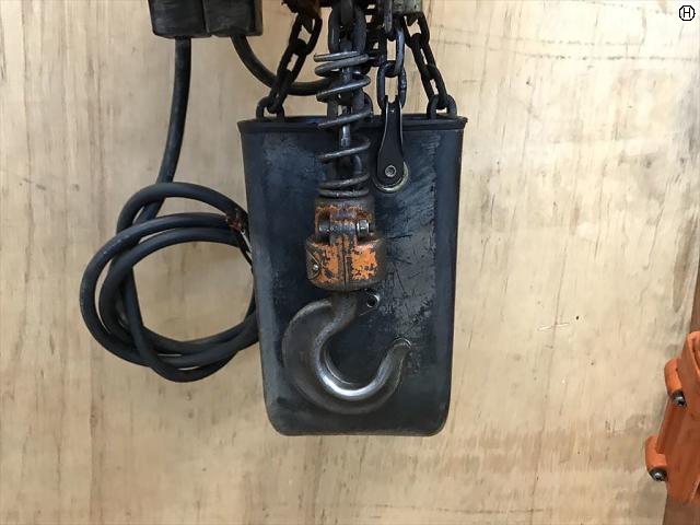 日立 HITACHI 1/2SH2 0.5T電動チェーンブロック