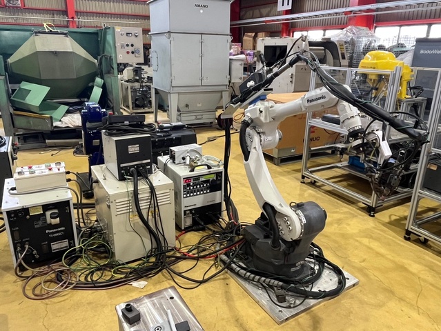 パナソニック TA-1400 NCロボット