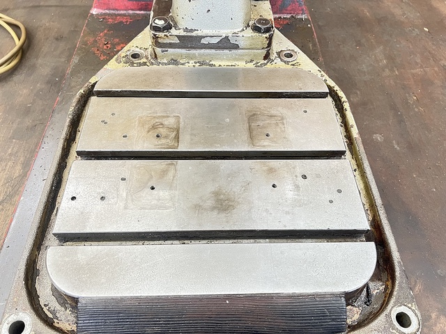 ブラザー工業 BT2-223 タッピング