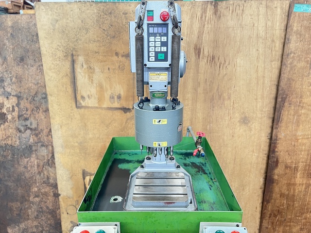 ブラザー工業 BT61-511 タッピング