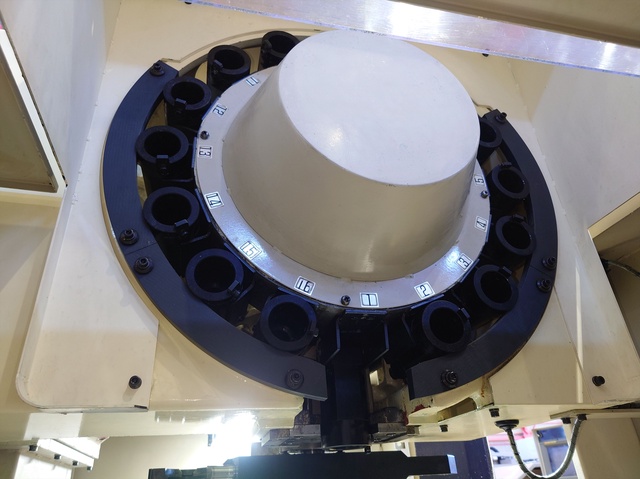 大隈豊和機械 MILLAC-415V 立マシニング