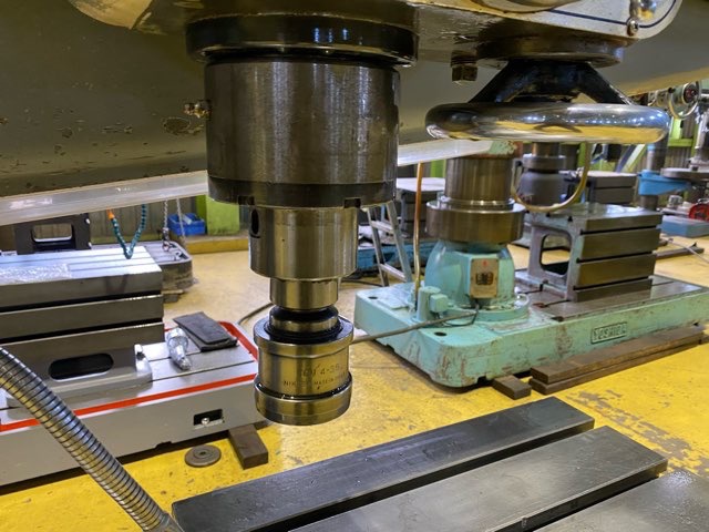 大矢製作所 RE2-1450A 1450mmラジアルボール盤