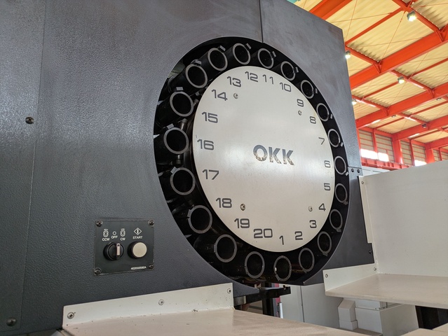OKK VM4Ⅲ 立マシニング