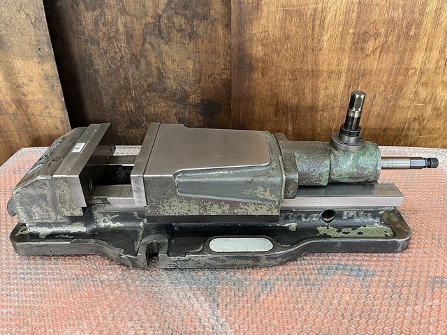 武田機械 TK-175HVS-U 油圧バイス