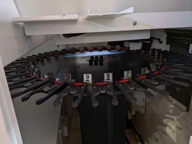 ヤマザキマザック VARIAXIS J-500/5X 五軸加工機
