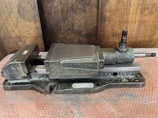 武田機械 TK-175HVS-U 油圧バイス