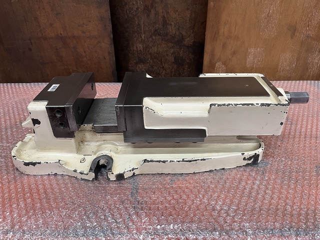 津田駒工業 VR-150 マシンバイス