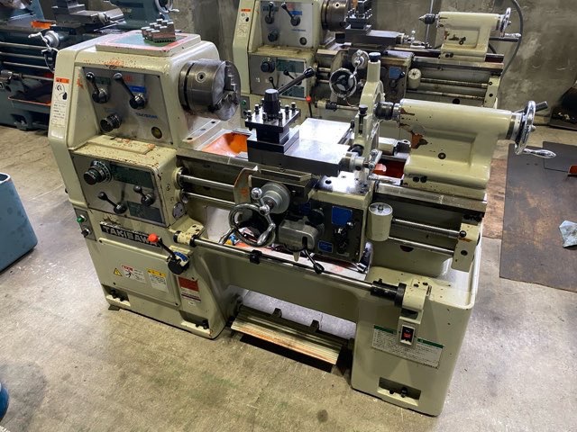 滝澤鉄工所 TSL-550D 4.5尺旋盤