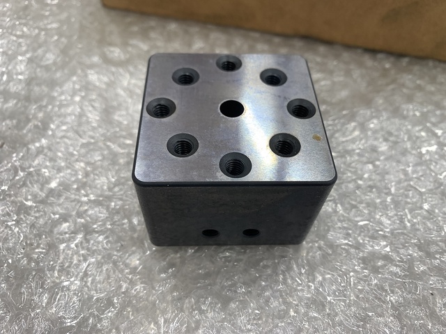 System 3R 3R-658.4E-S 角電極ホルダー