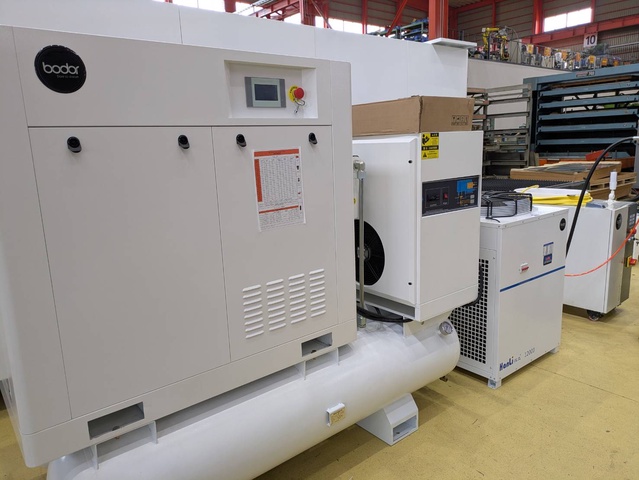 BODOR C3-12kw ファイバーレーザー加工機