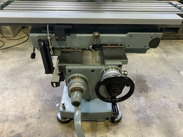 牧野フライス製作所 KSJ-55 ラム型立フライス